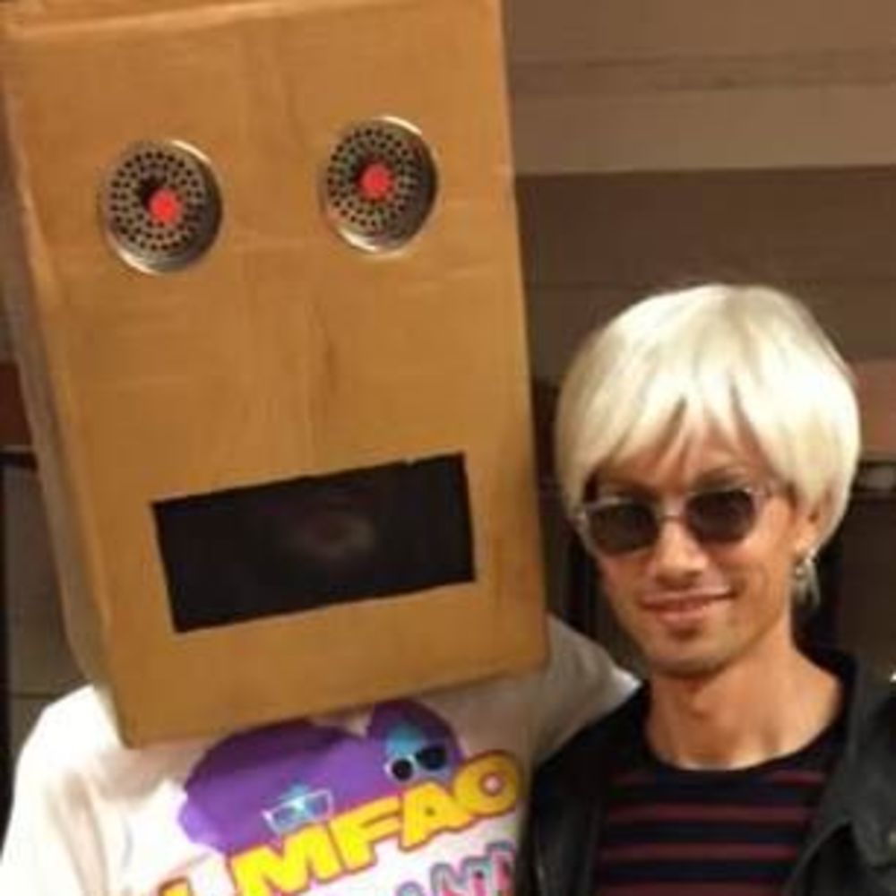 Meet your Posher, Bruce